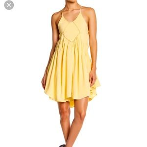 Romeo & Juliet Yellow Dress